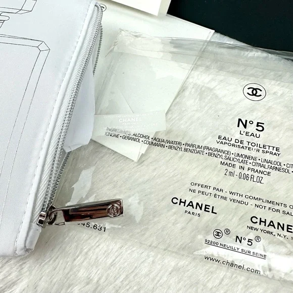 Chanel #5 card holder pouch wallet from the beauty line GIFT SET - Picture 4 of 6